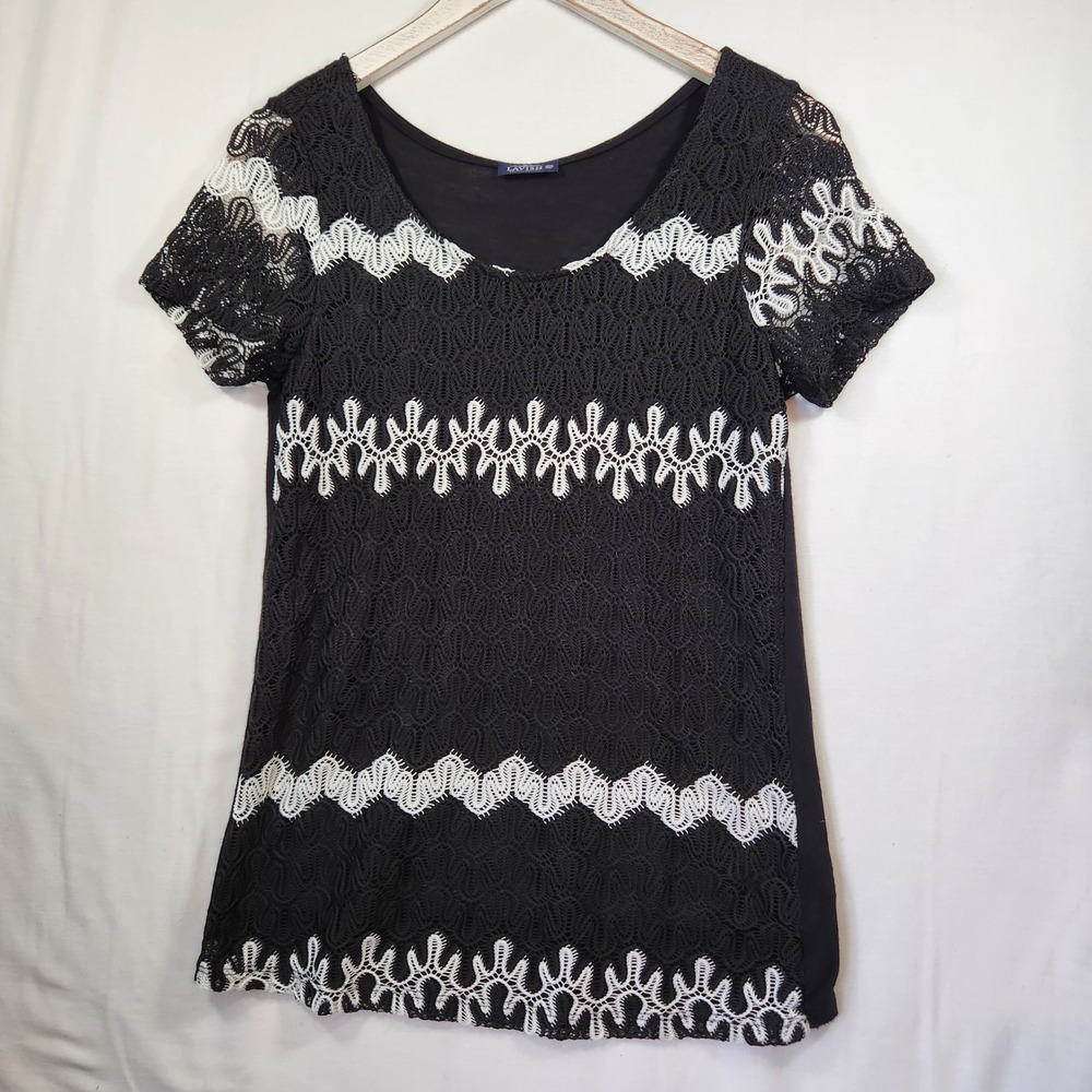 Lavish Black Lace White Zigzag Contrast Short Sleeve Scoop Neck Top Size M